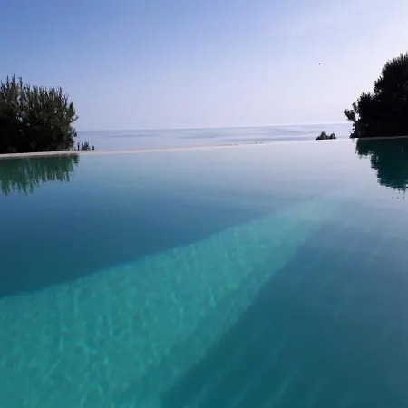 Luxury Paradise Pensionat *